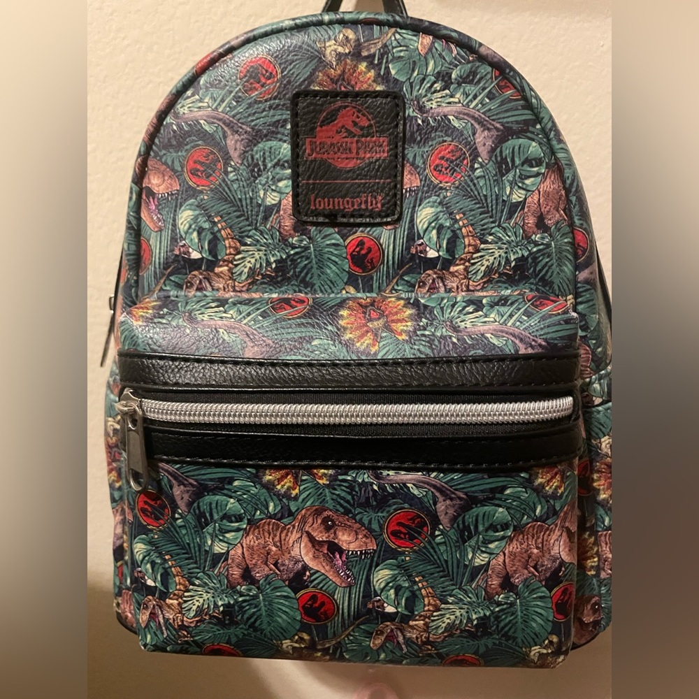 Loungefly Jurassic Park Backpack Rare EE Exclusive Limited edition